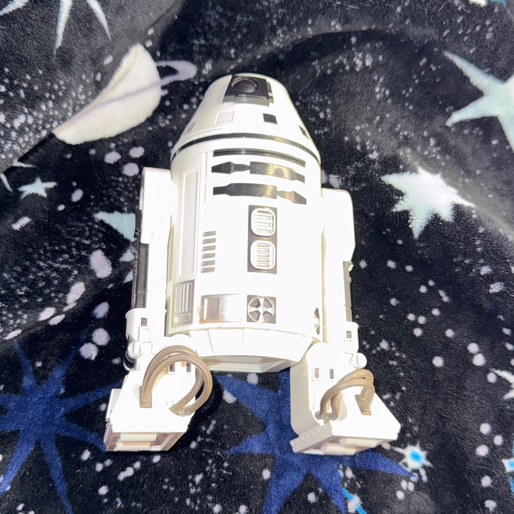 Star Wars R2D2 Droid Action Figure